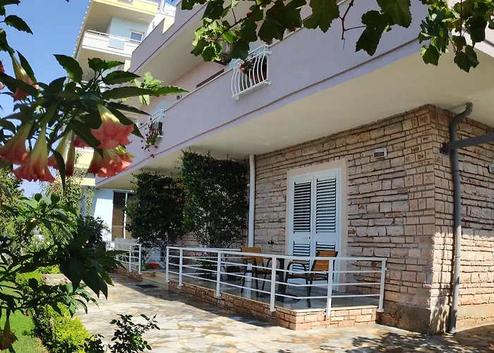 Paja Hotel Ksamil